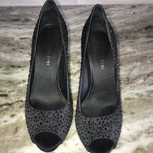 Gianni Bini peep toe pumps